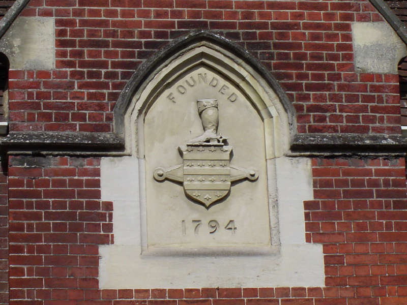 Hussey's Almshouses founded