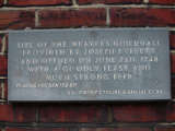 Plaque Thumb 042