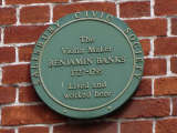 Plaque Thumb 076