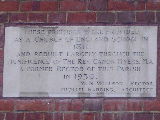 Plaque Thumb 087